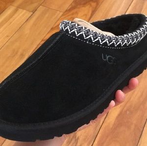 Tasman UGG slide slippers